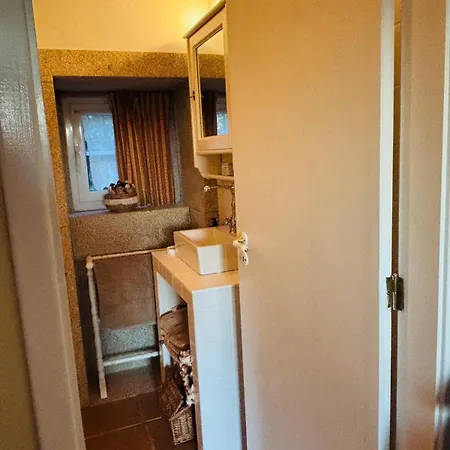 Affittacamere Serra Da Freita Concept House Parameira